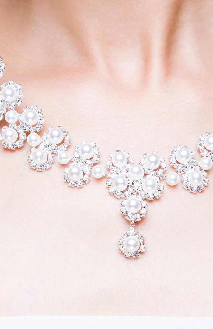 <h1>How can we help you?</h1>