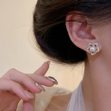 Fashion Rhinestone Rose Pearl Earrings