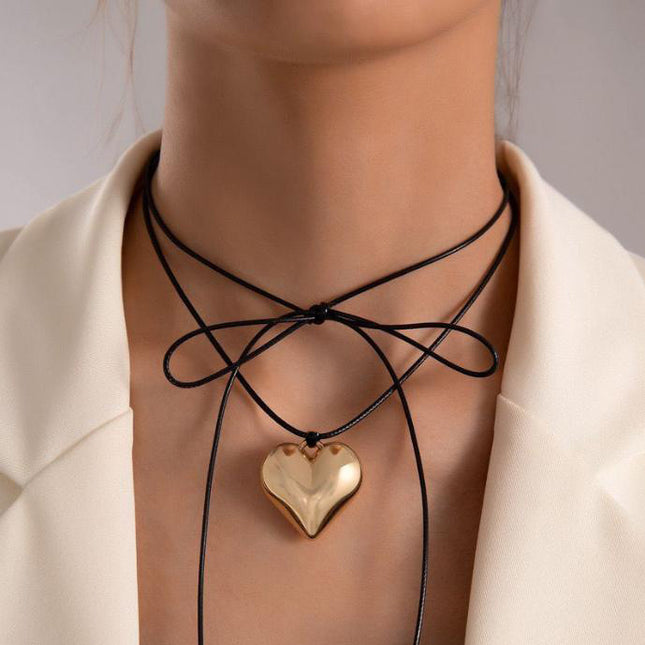 Elegant Goth Black Wax Line Love Heart Pendant Necklace