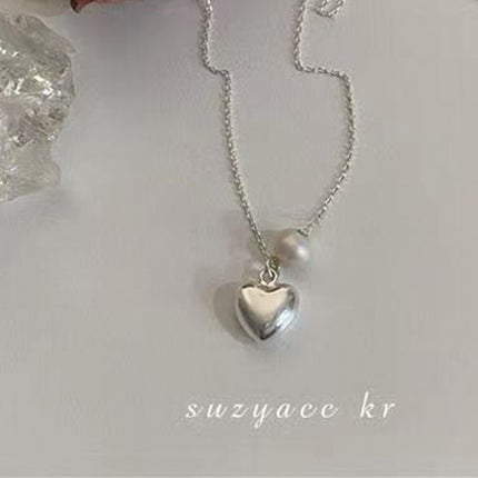 Pearl Love Pendant Necklace