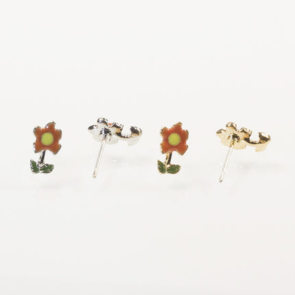 Carrot flower stud earrings set