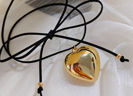 Goth Love Heart Pendant Necklace for Women