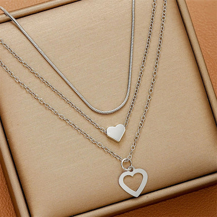Pearl Pendant Multi-layer Necklace