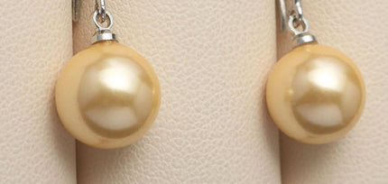 Shell Pearl Dangle Earrings