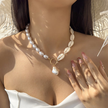 Elegant Bead Chain Pearl Sea Shell Pendant Necklace