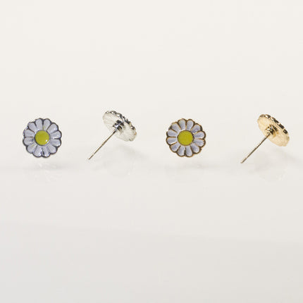 Daisy flower stud earrings set