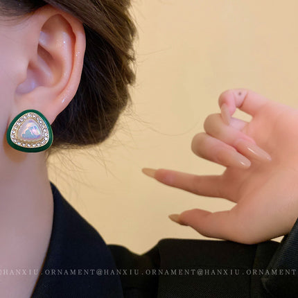 Geometric Triangle Pearl Stud Earrings - FASHION SHEGOODS LLC