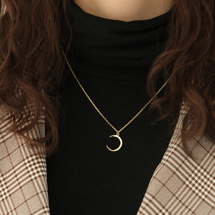 Moon Short Pendant Necklace - FASHION SHEGOODS LLC