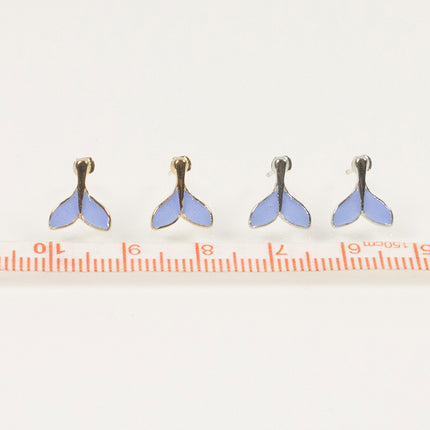 Fashion Small Fishtail Stud Earrings