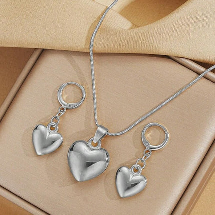 Sexy love Heart Necklace Set