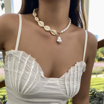 Beach White Irregular Baroque Pearl Pendant Shell Bead Necklace