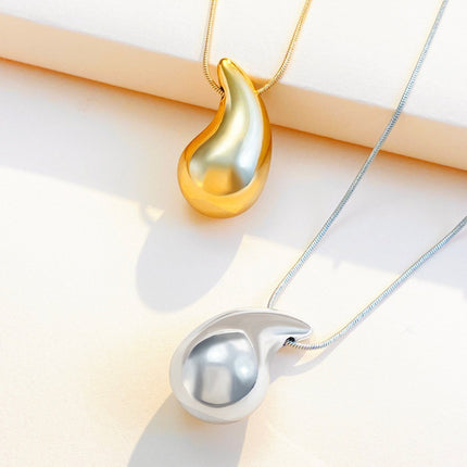 Water Drop Pendant Necklace