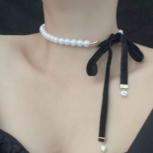 Vintage Elegant Pearls Bow Tie Necklace
