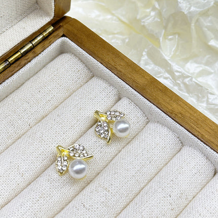 Rhinestone Small Leaf Stud Earrings