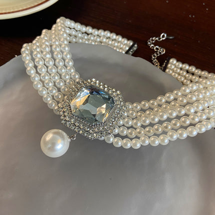 Layered Big Rhinestones Pearl Beads with Green/Red/Transparent Crystal Short Choker Necklace - FASHION SHEGOODS LLC