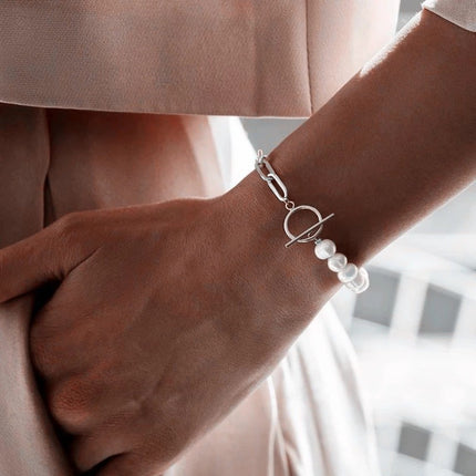 Elegant Baroque Pearl String Bracelet