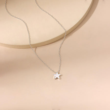 Plain Simple Star Necklace