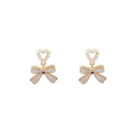 Vintage White Pearl Love Heart Stud Earrings