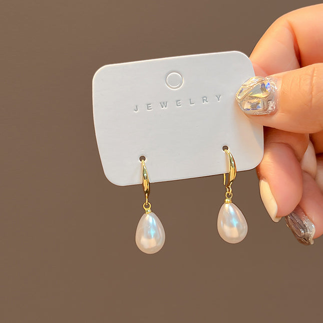Retro Water Drop Pearl Earrings