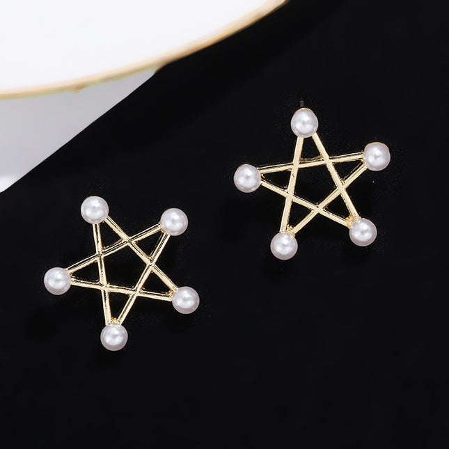 Hollow Star pearl Studs Earring