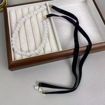 Vintage Elegant Pearls Bow Tie Necklace
