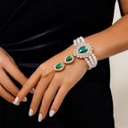 Green Bracelet / Glass Pearl