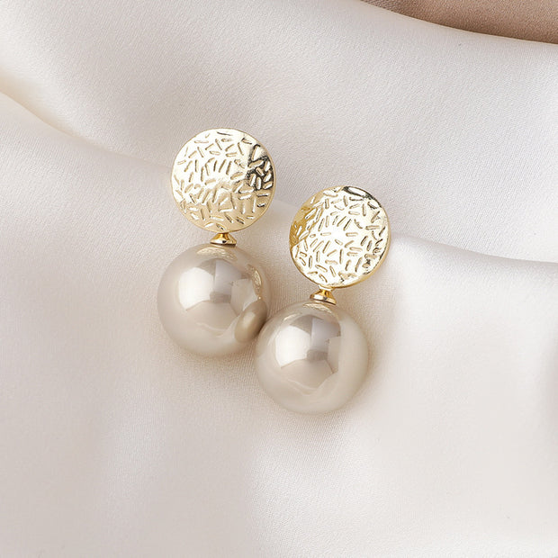 <h2>Stud Earring</h2>