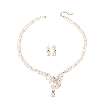 Vintage Pearl Flower Necklace Earrings Set