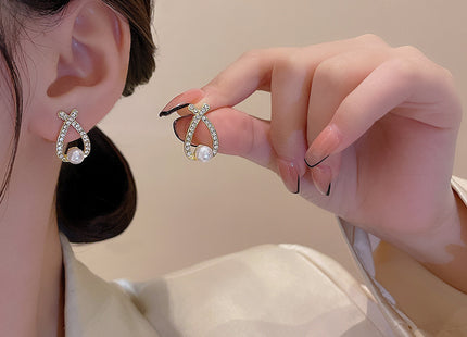Elegant Cute Pearl Crystal Earrings