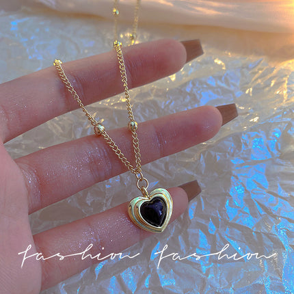 Women Black Heart Pendant Necklace