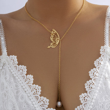Hollow Butterfly Imitation Pearl Necklace