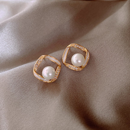 Simple Square Pearl Stud Earrings
