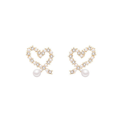 Irregular Hollow Heart Pearl Earrings