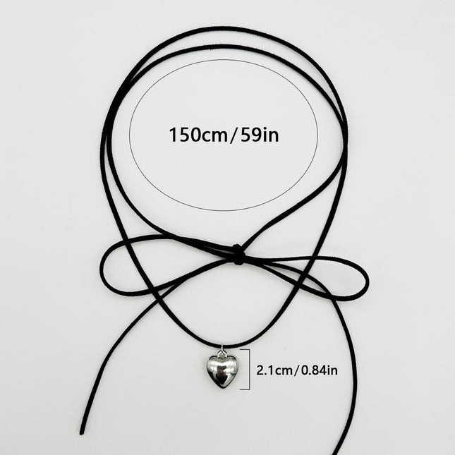Goth Heart Pendant Necklace for Women