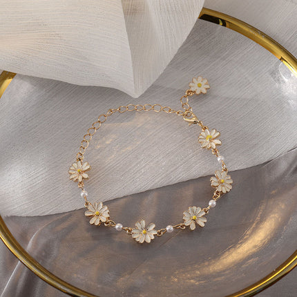 Daisies Flower Pearl Necklace