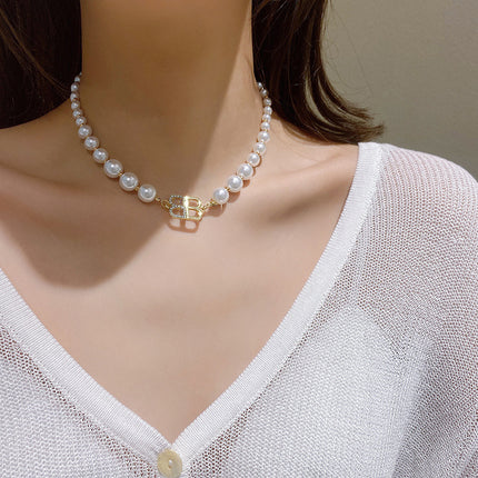 Fashion Imitation Pearl Beads Chain Letter B Pendant Necklace