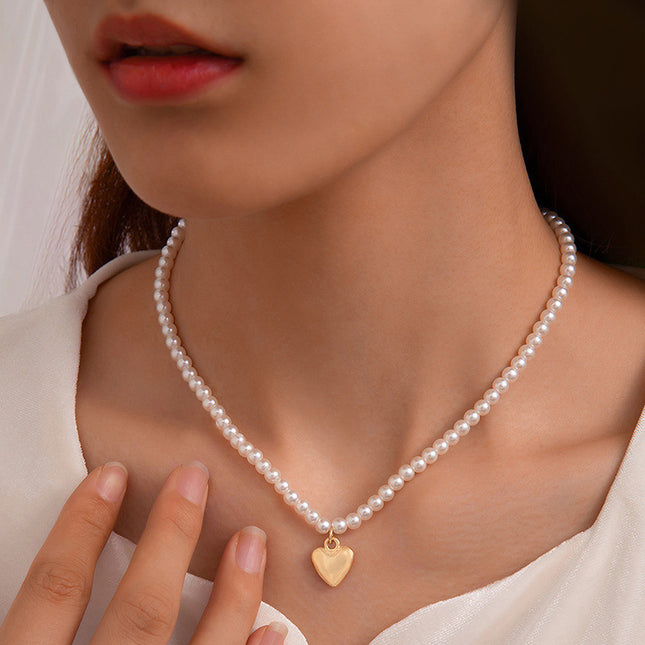 Love Pendant Pearl Necklace - FASHION SHEGOODS LLC