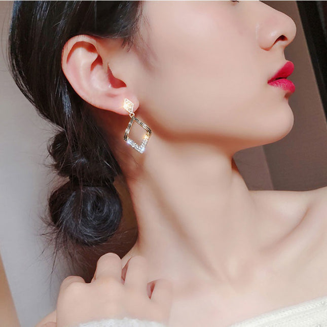 Geometric Rhinestone Rhombus Dangle Earrings