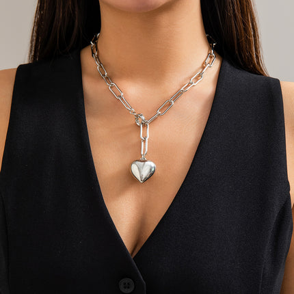 Women Simple Y-shaped Buckle Short Collar Chain Love Necklace