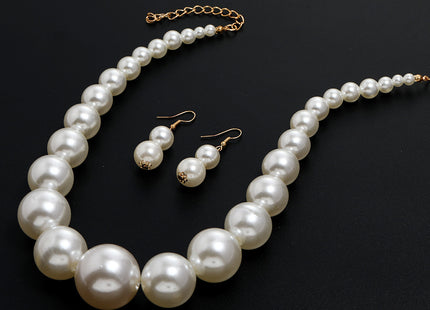 Big Imitation Pearl Necklaces Chunky Boho Short Choker
