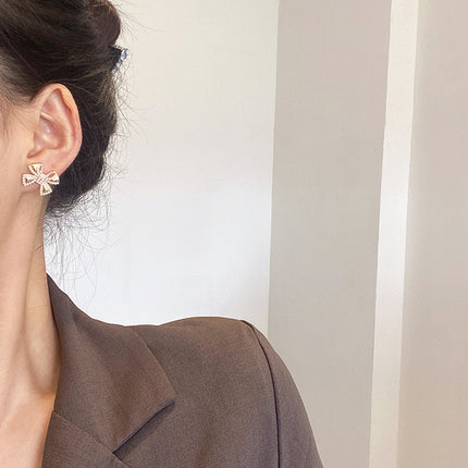 Pearl Bowknot Stud Earrings - FASHION SHEGOODS LLC
