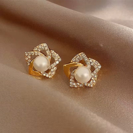 Fashion Rhinestone Rose Pearl Earrings